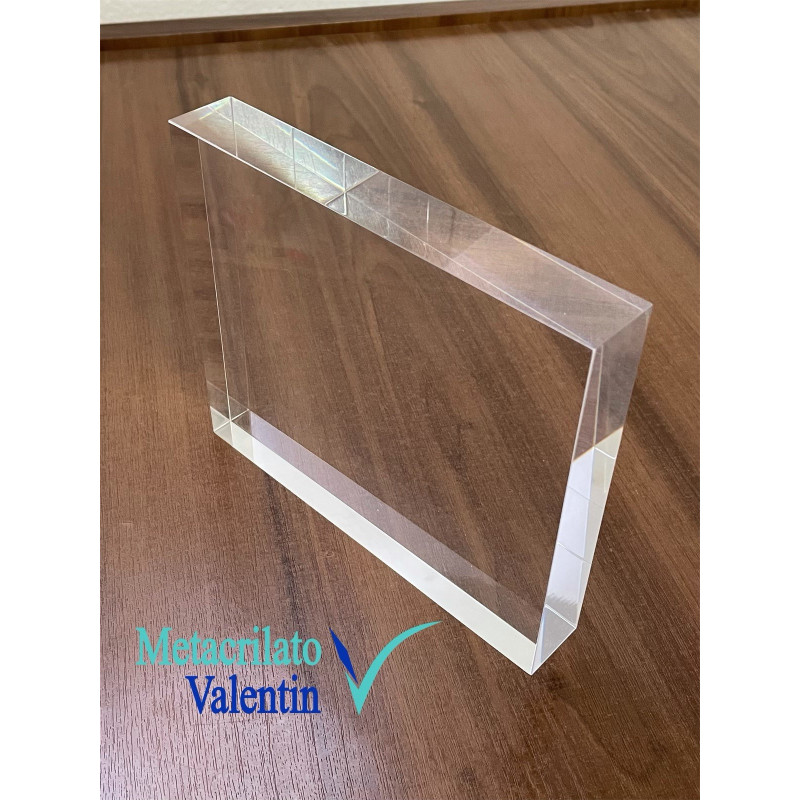 Peanas de metacrilato